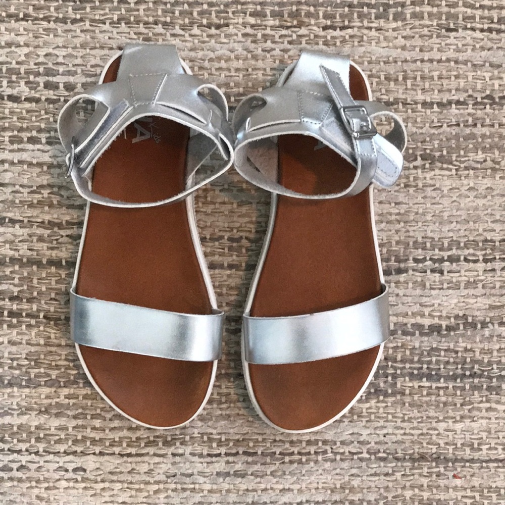 Kids Velcro Sandals
